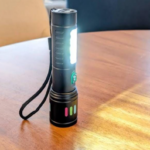 Linterna zoom flashlight
